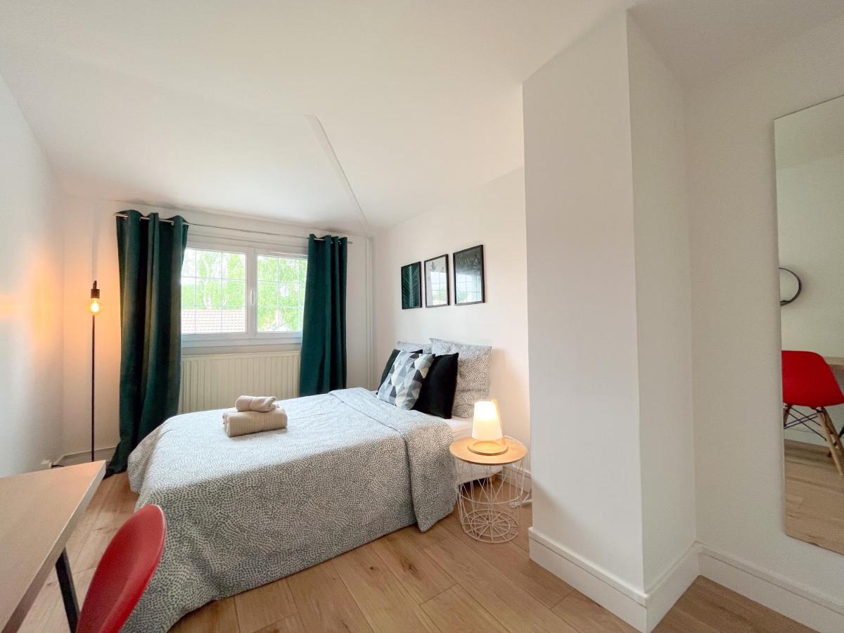Maison Ideale Pour Visiter Paris Versailles - Chambres Privees Paris-Saclay Bures-sur-Yvette Eksteriør bilde